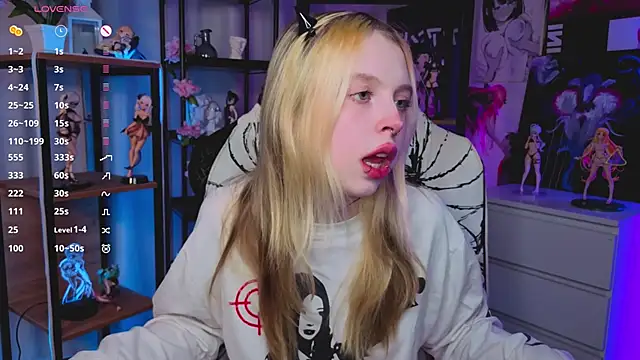 ElvenQueen online show from November 23, 2025, 4:06 pm