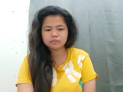 Sweetbigtits 69 online show from April 15, 2026, 8:09 pm