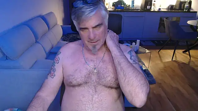 Buidapest online show from April 16, 2026, 5:57 pm