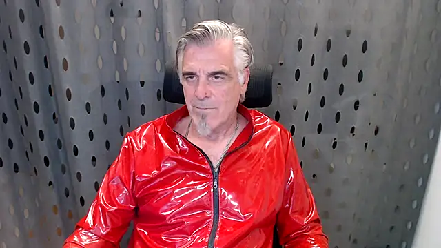 Snapshot of Buidapest chatting on July 15, 2026, 2:18 am Buidapest online show from July 15, 2026, 2:18 am
