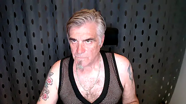 Snapshot of Buidapest chatting on June 22, 2026, 3:47 am Buidapest online show from June 22, 2026, 3:47 am