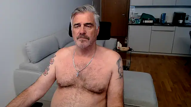 Buidapest online show from November 19, 2025, 9:26 pm