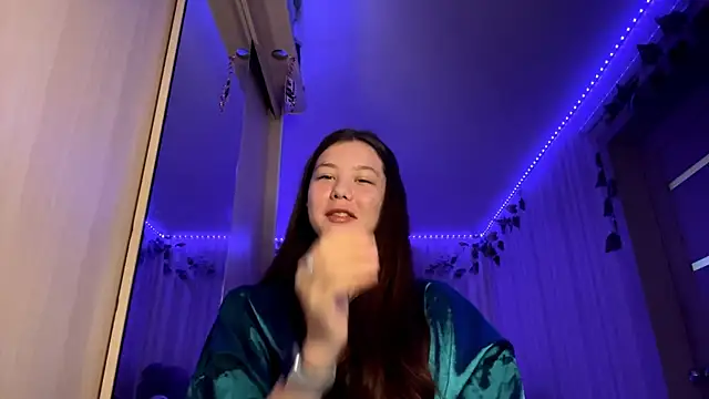 CutieSlim online show from November 26, 2025, 9:09 am