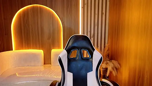 Snapshot of zoe_tp chatting on February 10, 2026, 8:08 pm zoe tp online show from February 10, 2026, 8:08 pm