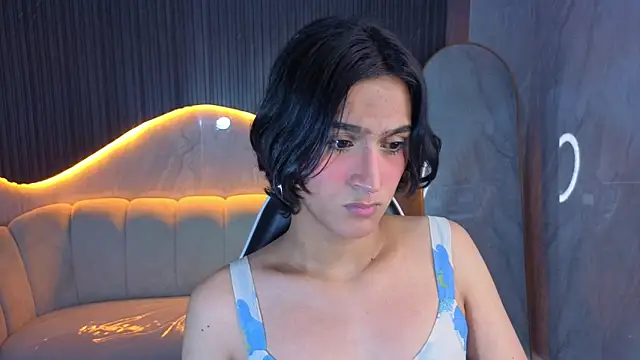 Snapshot of zoe_tp chatting on February 19, 2026, 8:17 pm zoe tp online show from February 19, 2026, 8:17 pm