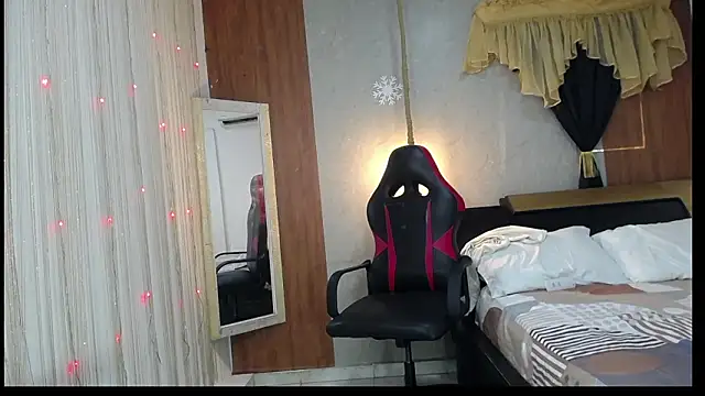 negga cum online show from February 8, 2026, 12:47 pm