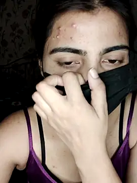 horneypussy007 online show from April 29, 2026, 6:58 pm