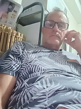 Snapshot of nard53 chatting on July 9, 2026, 11:26 pm nard53 online show from July 9, 2026, 11:26 pm