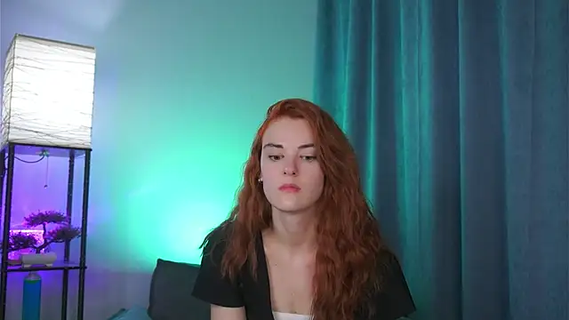 foxy cute4you online show from April 10, 2026, 6:26 pm