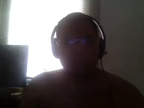Snapshot of Zombiemuerto chatting on November 16, 2025, 10:02 pm Zombiemuerto online show from November 16, 2025, 10:02 pm
