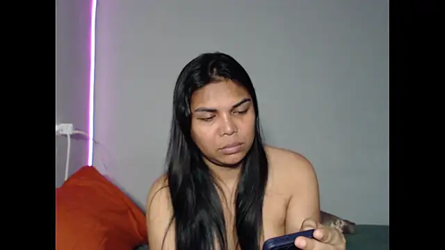 yourasiantranspinay143 online show from November 24, 2025, 9:59 pm