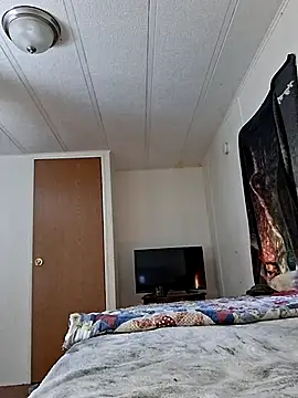 Snapshot of MaitressePomme3 chatting on November 25, 2025, 1:55 pm MaitressePomme3 online show from November 25, 2025, 1:55 pm