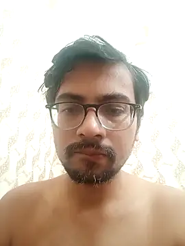 Rajkinky2028 online show from November 18, 2025, 3:43 am