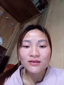 Lee-Thee online show from November 17, 2025, 9:24 am