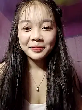 Snapshot of Baa-bee22 chatting on June 18, 2026, 2:21 am Baa-bee22 online show from June 18, 2026, 2:21 am