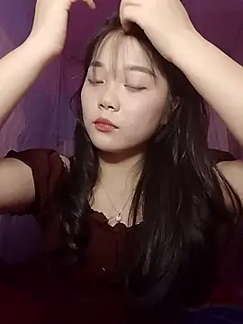 Baa-bee22 online show from April 21, 2026, 7:15 am