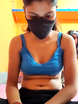 Snapshot of Minakshi-Gi chatting on December 18, 2025, 7:57 am Minakshi-Gi online show from December 18, 2025, 7:57 am