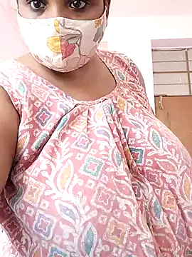 Snapshot of CUTE-LOVE-SWEETS chatting on July 5, 2026, 4:19 am CUTE-LOVE-SWEETS online show from July 5, 2026, 4:19 am