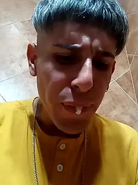 Snapshot of elpitoduro12Az chatting on November 18, 2025, 1:10 am elpitoduro12Az online show from November 18, 2025, 1:10 am