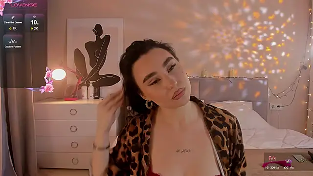 Snapshot of Lia_May chatting on December 1, 2025, 2:34 am Lia May online show from December 1, 2025, 2:34 am