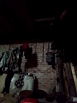 meomeo-00 online show from December 21, 2025, 3:25 pm