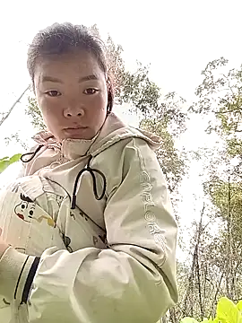 meomeo-00 online show from January 8, 2026, 2:17 am