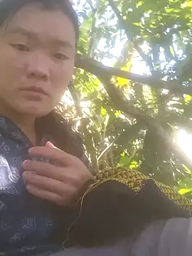 meomeo-00 online show from November 30, 2025, 2:23 am