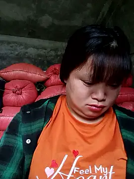 Snapshot of Ava-120 chatting on January 16, 2026, 1:42 am Ava-120 online show from January 16, 2026, 1:42 am