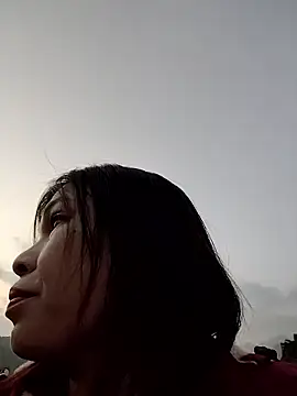 Snapshot of Cover-baa chatting on January 18, 2026, 10:51 am Cover-baa online show from January 18, 2026, 10:51 am