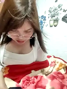 Cover-baa online show from April 4, 2026, 3:18 pm