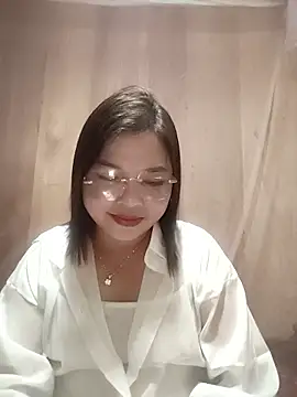 Snapshot of Cover-baa chatting on January 17, 2026, 5:11 am Cover-baa online show from January 17, 2026, 5:11 am