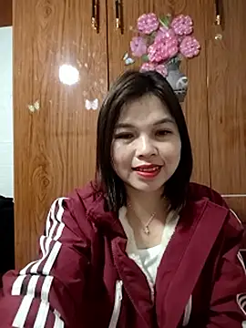 Snapshot of Cover-baa chatting on February 7, 2026, 11:35 pm Cover-baa online show from February 7, 2026, 11:35 pm