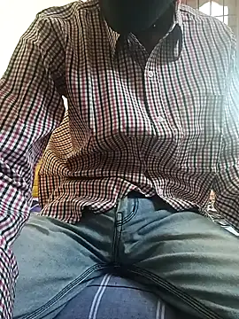 Snapshot of Shadow_Guy chatting on November 22, 2025, 5:17 am Shadow Guy online show from November 22, 2025, 5:17 am