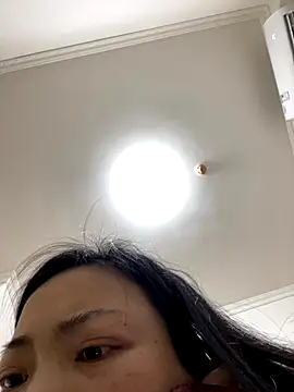 Snapshot of water-h chatting on December 14, 2025, 1:39 pm water-h online show from December 14, 2025, 1:39 pm