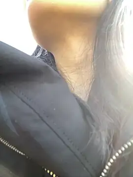 Snapshot of water-h chatting on January 6, 2026, 7:01 am water-h online show from January 6, 2026, 7:01 am