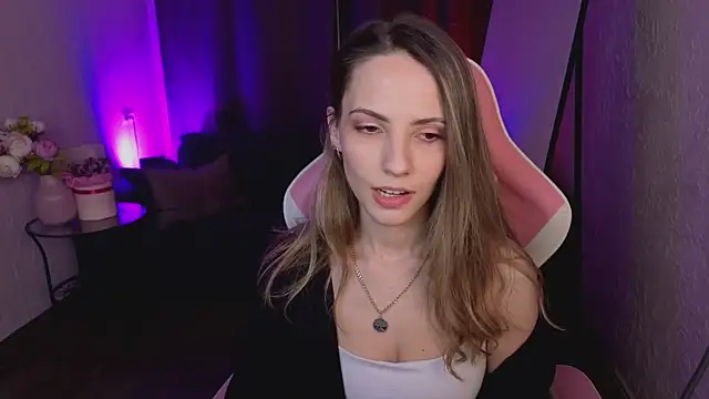 amelia meili online show from April 2, 2026, 1:29 pm