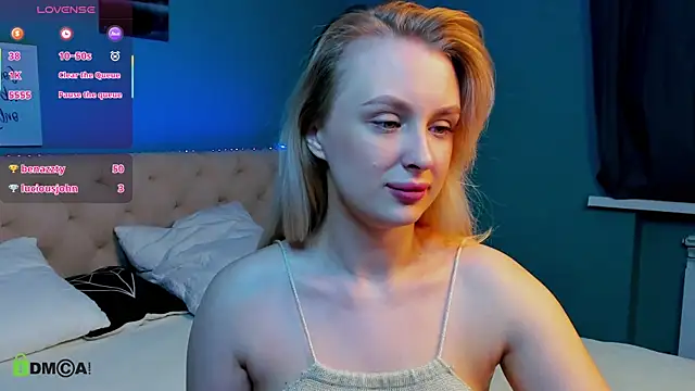 Snapshot of KiraRuiz chatting on February 9, 2026, 9:51 am KiraRuiz online show from February 9, 2026, 9:51 am