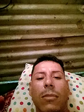 Snapshot of juunioreest chatting on November 18, 2025, 12:41 pm juunioreest online show from November 18, 2025, 12:41 pm