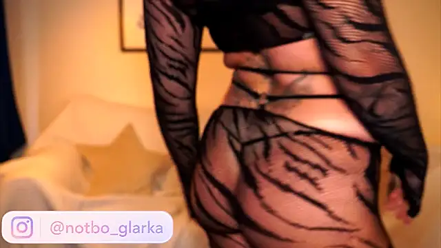 Snapshot of BBoglarka chatting on June 12, 2026, 5:10 pm BBoglarka online show from June 12, 2026, 5:10 pm