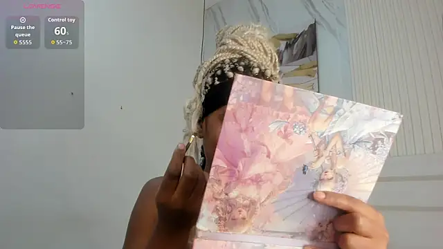 Snapshot of Afro_Luna chatting on February 24, 2026, 10:05 am Afro Luna online show from February 24, 2026, 10:05 am