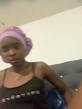 LunaSP99 online show from November 29, 2025, 4:34 am