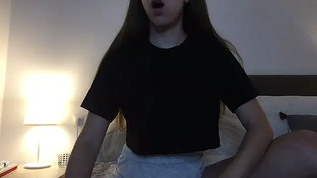 Snapshot of Martimartinaxx chatting on June 25, 2026, 7:30 pm Martimartinaxx online show from June 25, 2026, 7:30 pm