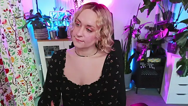 xzoeyryanx online show from December 19, 2025, 4:20 pm