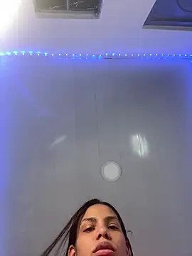 ArielleMillerr- online show from July 15, 2026, 5:42 pm