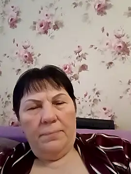 Snapshot of OliviaaSkyy chatting on February 20, 2026, 5:48 am OliviaaSkyy online show from February 20, 2026, 5:48 am