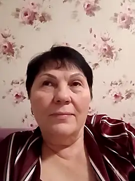 Snapshot of OliviaaSkyy chatting on February 2, 2026, 7:46 pm OliviaaSkyy online show from February 2, 2026, 7:46 pm