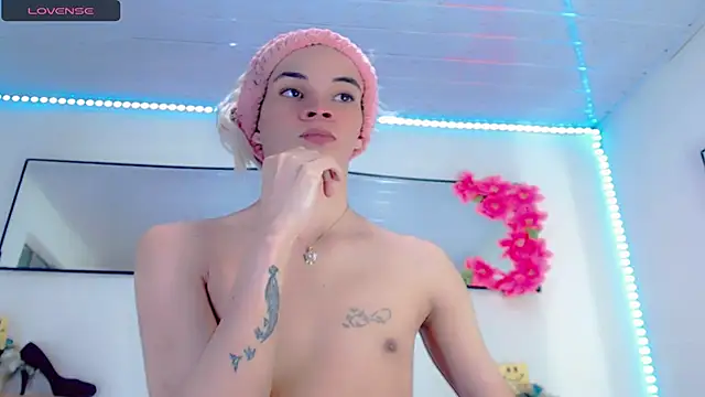 Karla hot777 online show from April 23, 2026, 12:40 pm