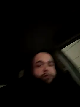 Dee212295 online show from November 18, 2025, 12:48 am