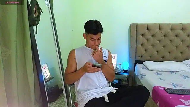 blorelopez online show from February 5, 2026, 1:12 am