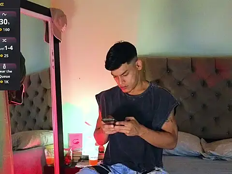 blorelopez online show from December 18, 2025, 7:50 pm